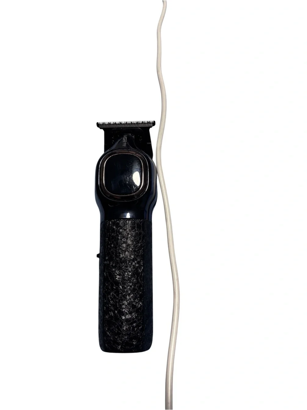 VGR clippers and trimmers with travel case